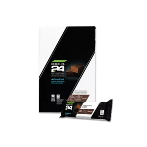 Barra de proteína Herbalife24 Achieve sabor chocolate negro.